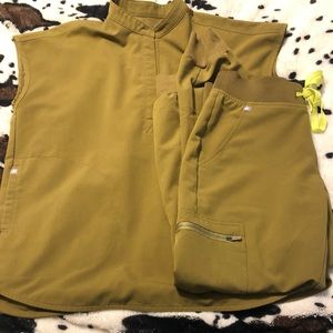 Set of Figs Martini Olive Green